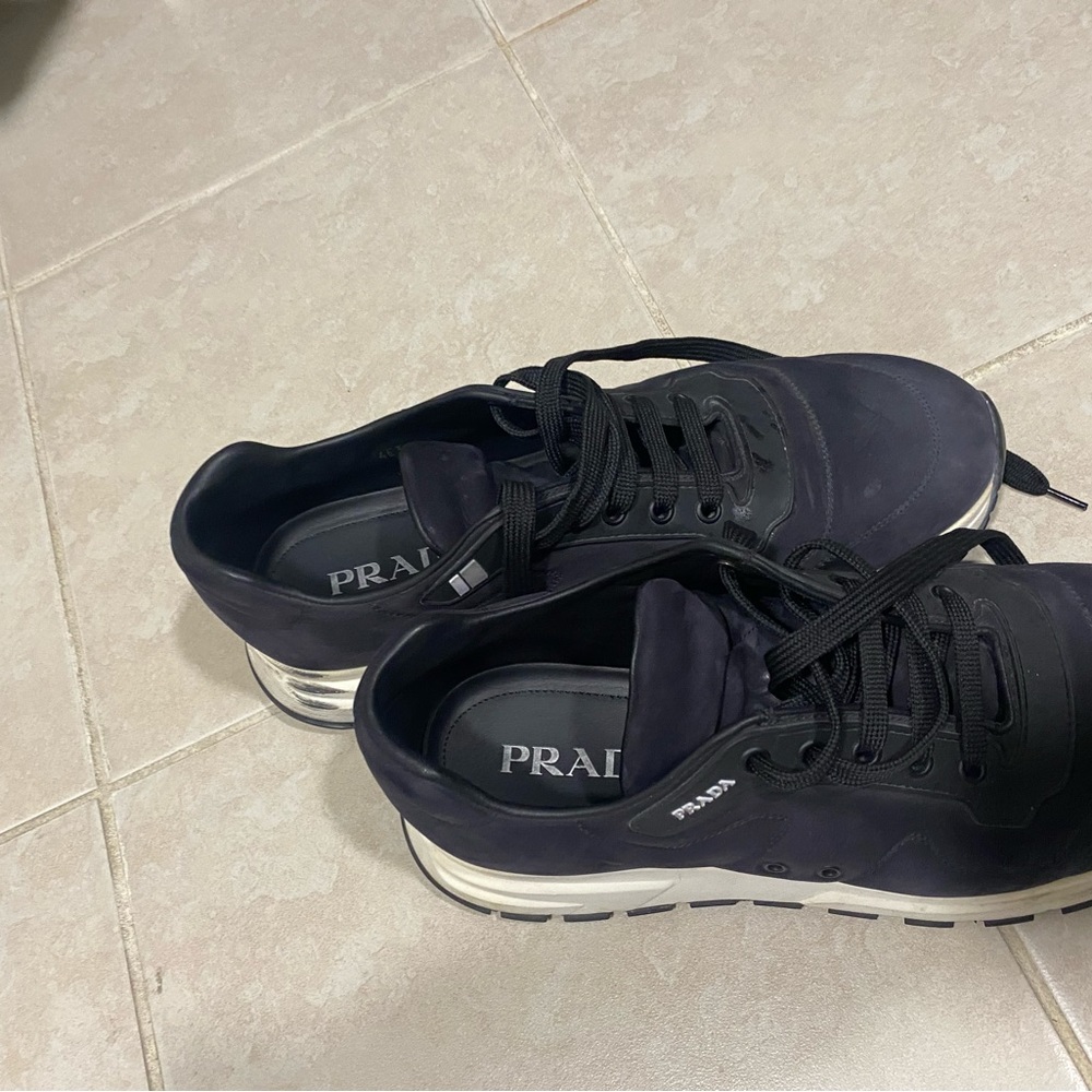 Men great Prada sneakers - Picture 3 of 6